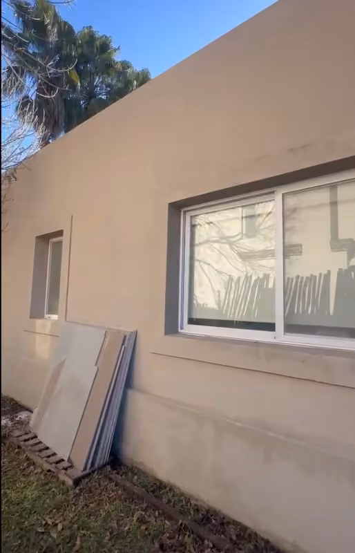 Fachada de ladrillo después del hidrolavado